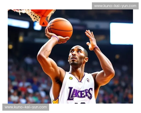 篮球圣杯争夺战：詹姆斯与科比的宿命对决，谁才是篮球之神？